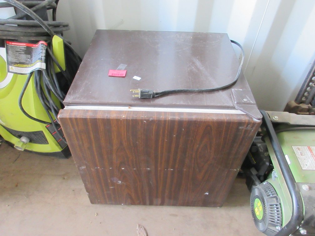 Kenmore mini fridge