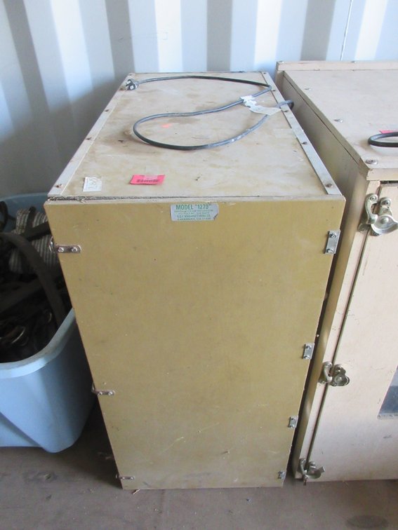 Egg incubator, electric