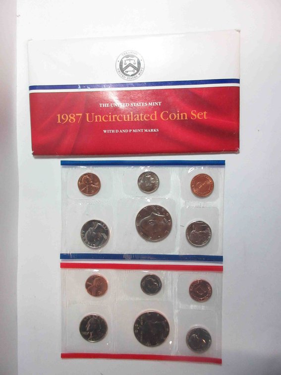1987-P&D US Mint set