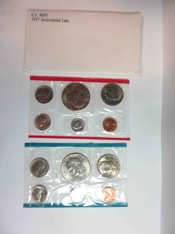 1977-P&D US Mint set