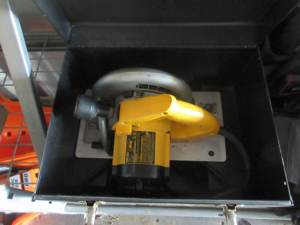 DeWalt circular saw
