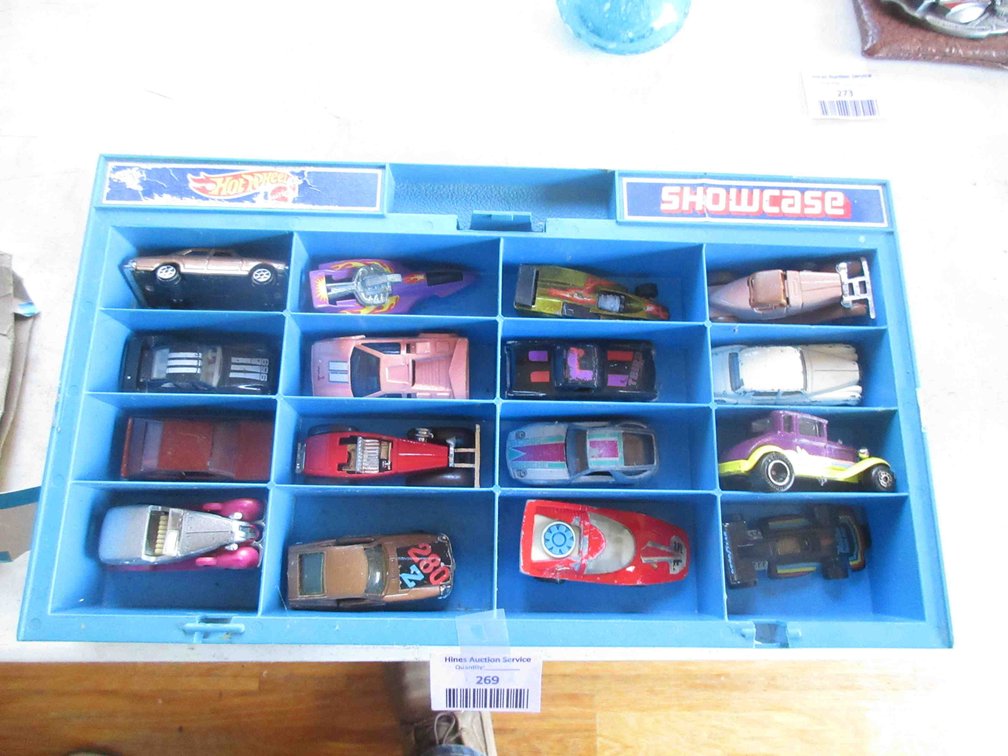 Hot Wheels car carrier