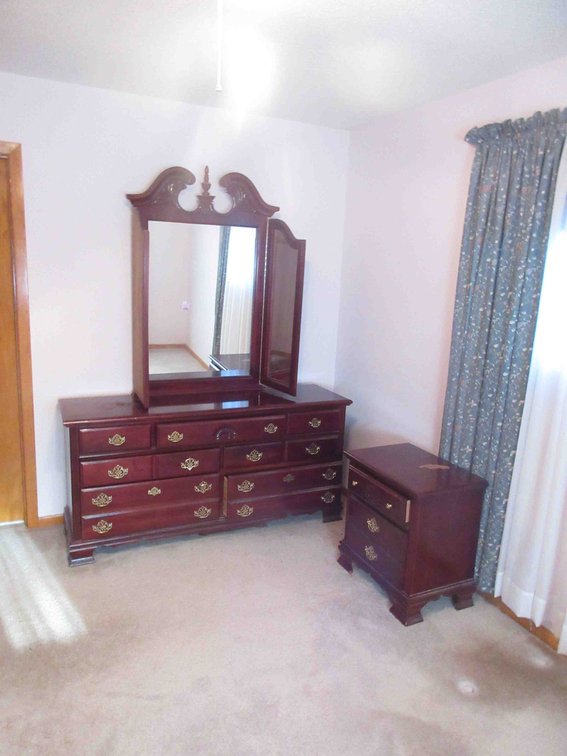 2-Piece bedroom set