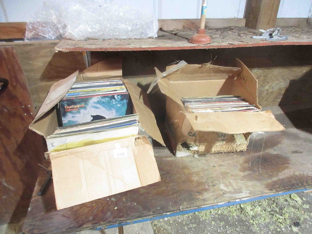 (2) Boxes of 33rpm records