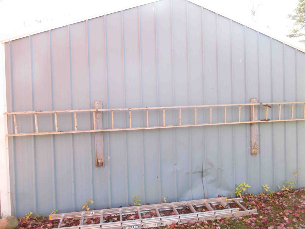 Aluminum ladder section