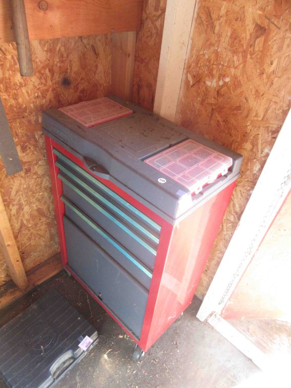 Benchtop rolling tool chest