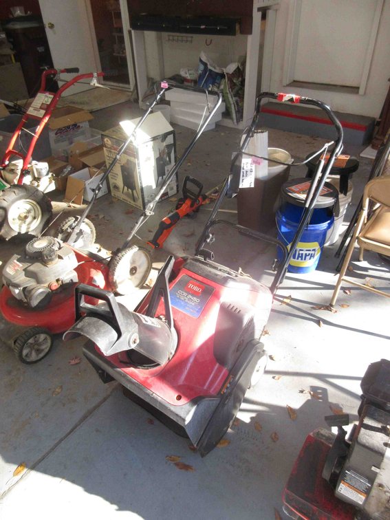 Toro CCR2450 gas snowblower