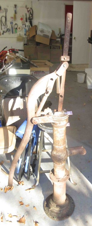 Cast iron hand pump