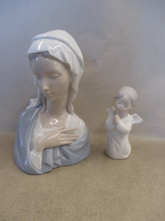 (2) Lladro porcelain figurines