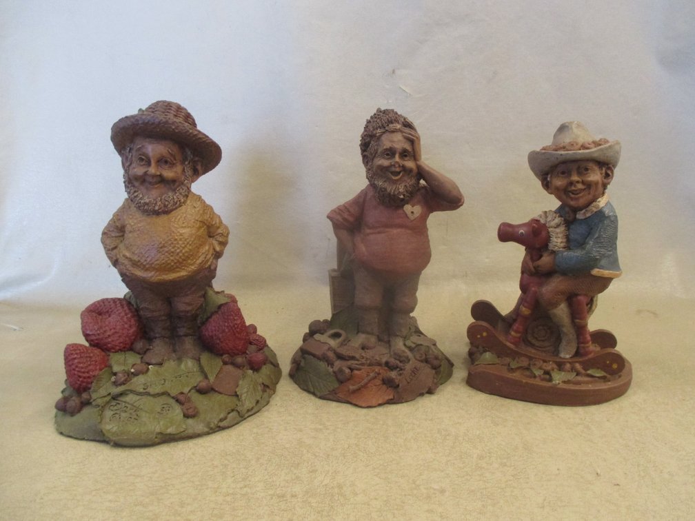 (3) Clark figurines