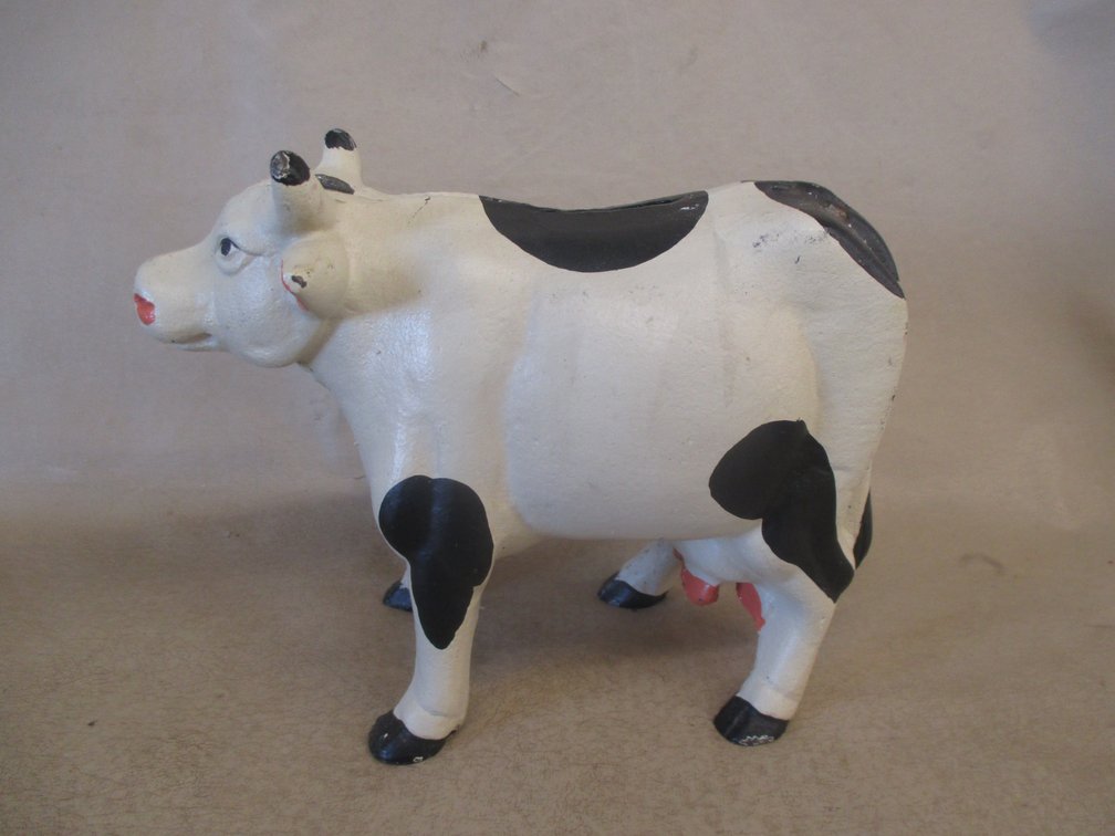 Cast Iron cow bank