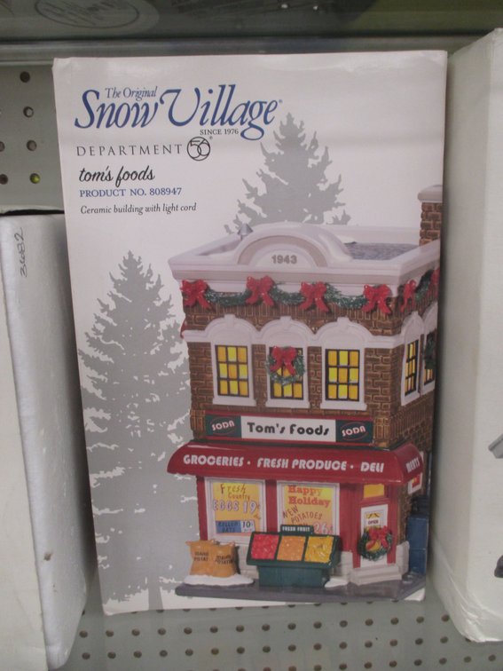 Department 56 Snow Village building