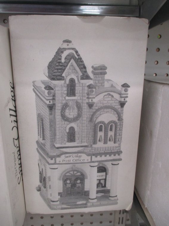 Department 56 Snow Village building