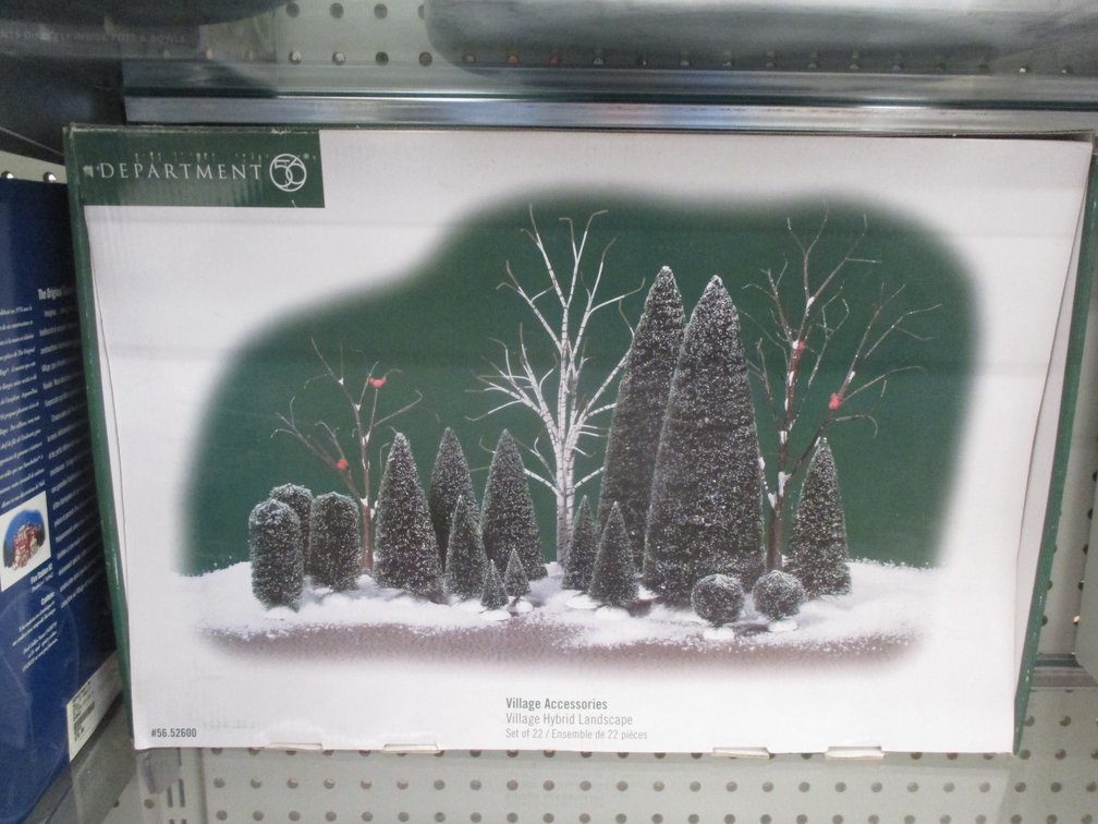 Department 56 Village Accessory set
