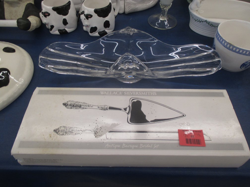 Serving items