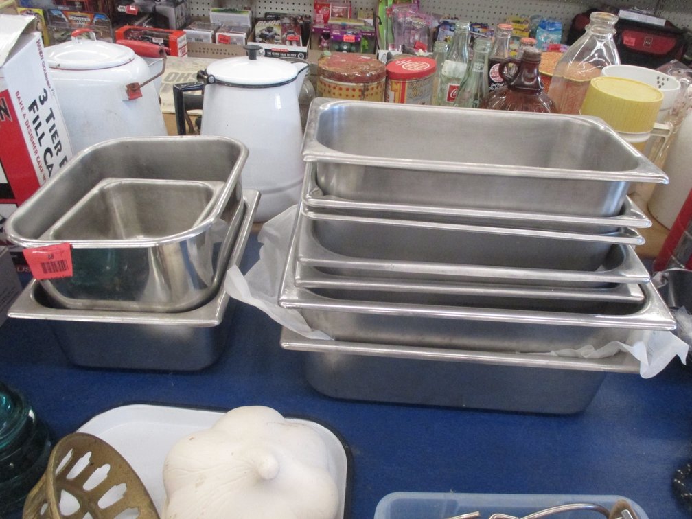 Food service stainless steel food pans