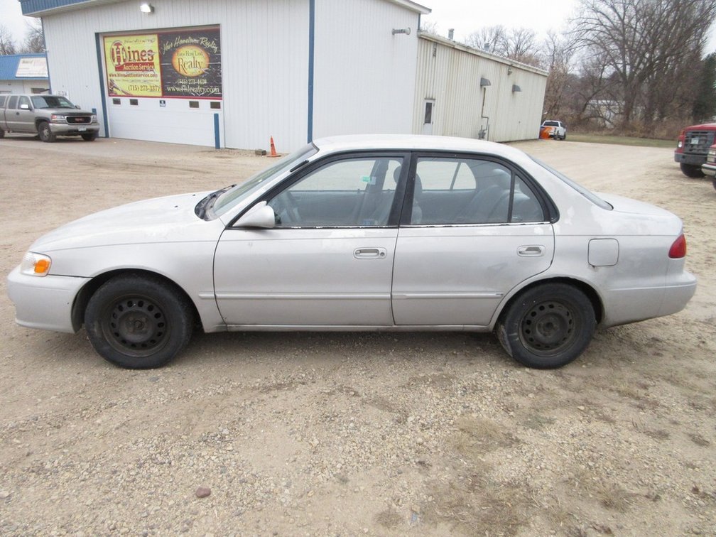 2002 Toyota Corolla LE sedan (runs & drives - title & registration fees will be charged in addition)