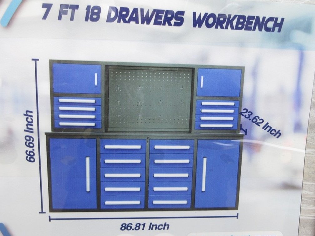 18-Drawer steel workbench