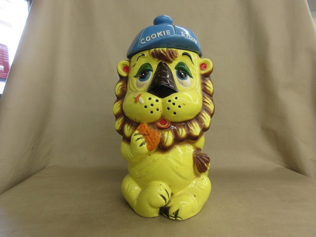 Lego ceramic "Cookie Lion" cookie jar