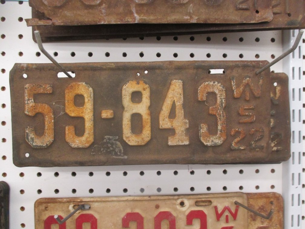 (3) 1922 Wisconsin license plates