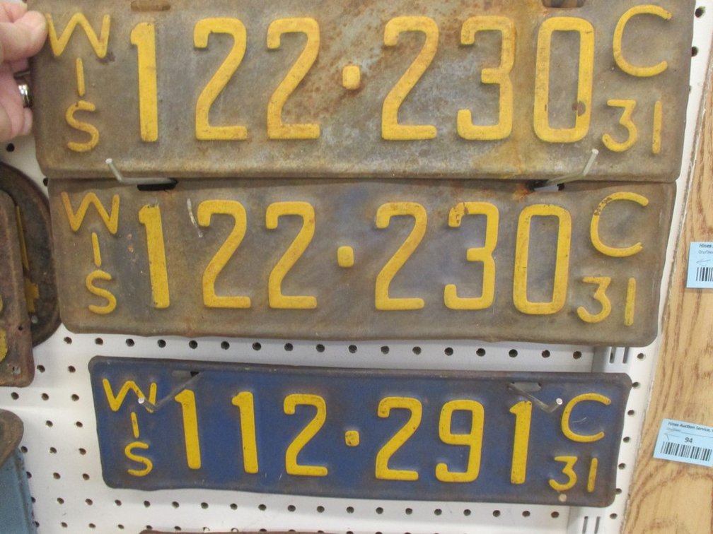 (3) 1931 Wisconsin license plates