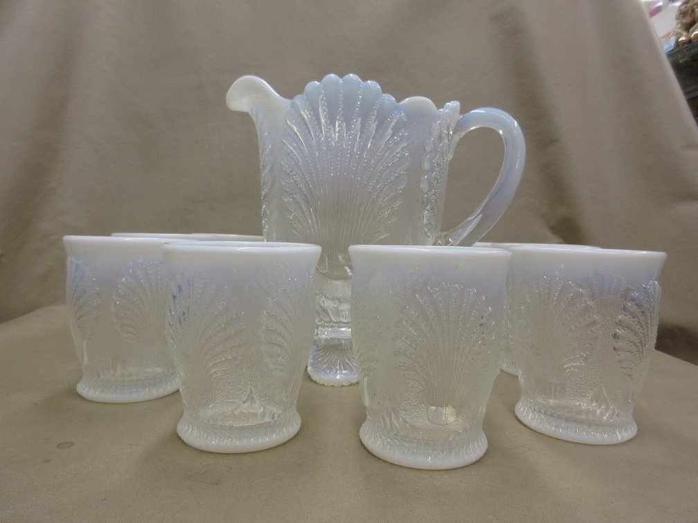 Moser Shell Crystal Opal pitcher set