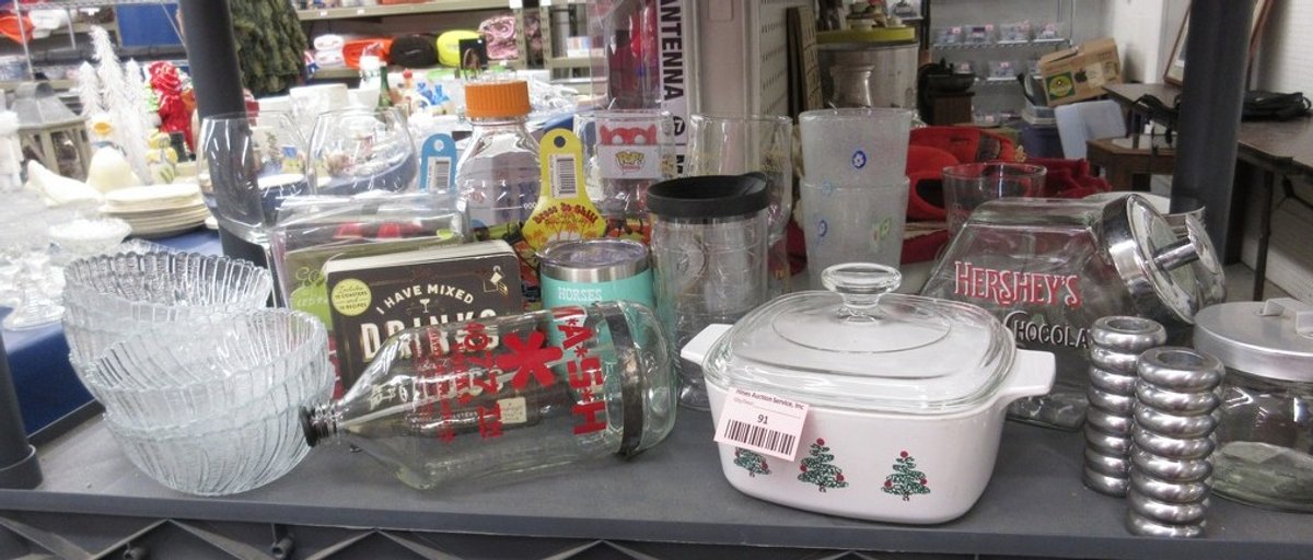 Group bar and  kitchen items