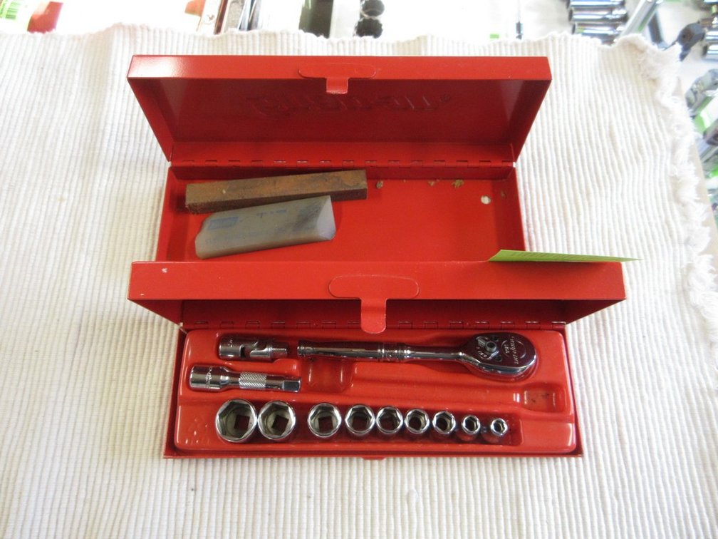 Snap-On 1/4" socket set in case