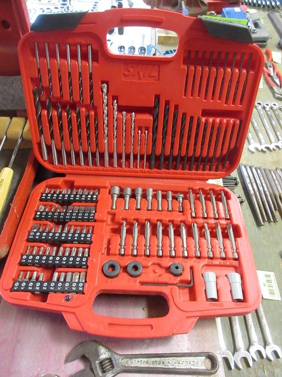 Skil bit driver set