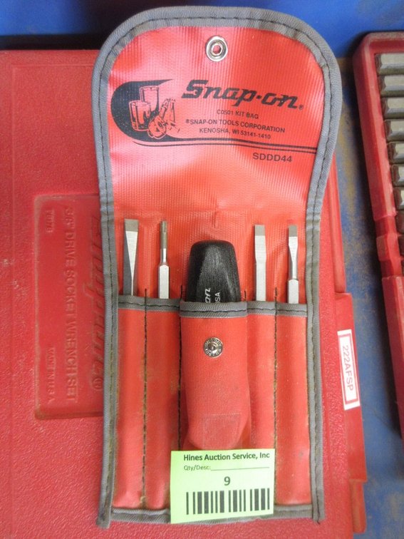 Snap-On reversible screwdriver set in case