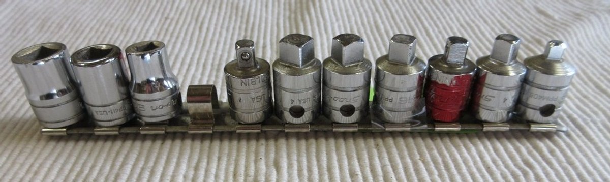 Snap-On 9-piece interna/external pipe plug set and reducer