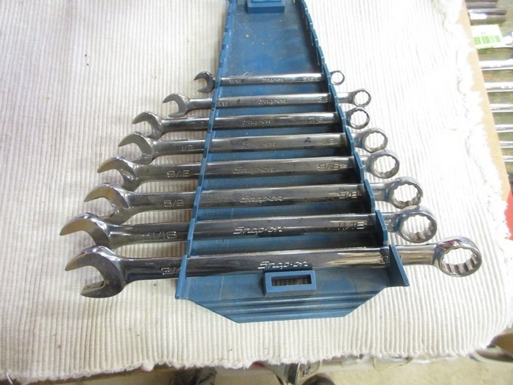 Snap-On 8-piece SAE wrench set