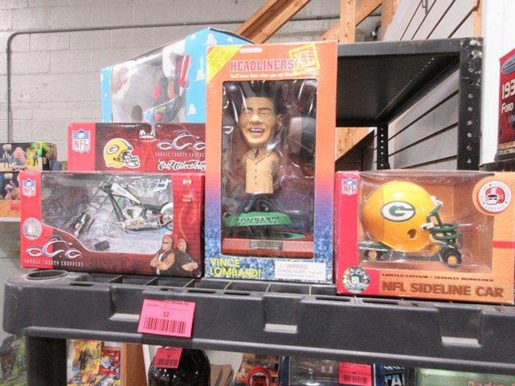 Group of Green Bay Packers collectibles