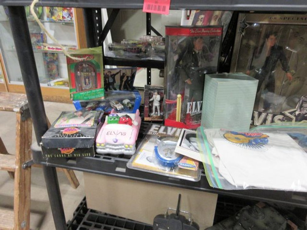 Group of Elvis collectibles