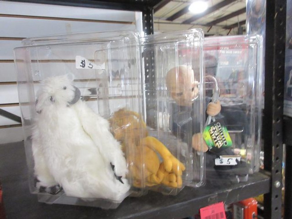(3) Star Wars plush
