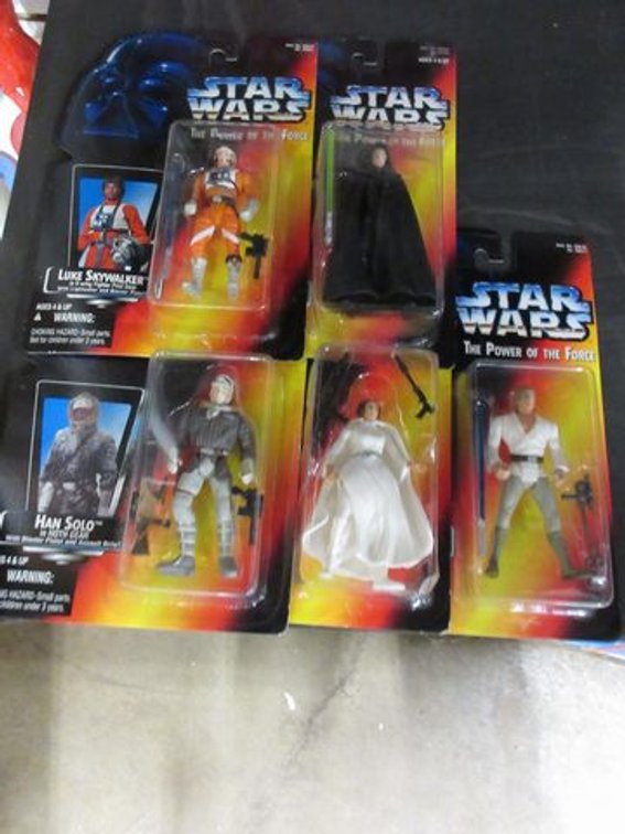 (5) Star Wars The Power of the Force 3.5" action figures