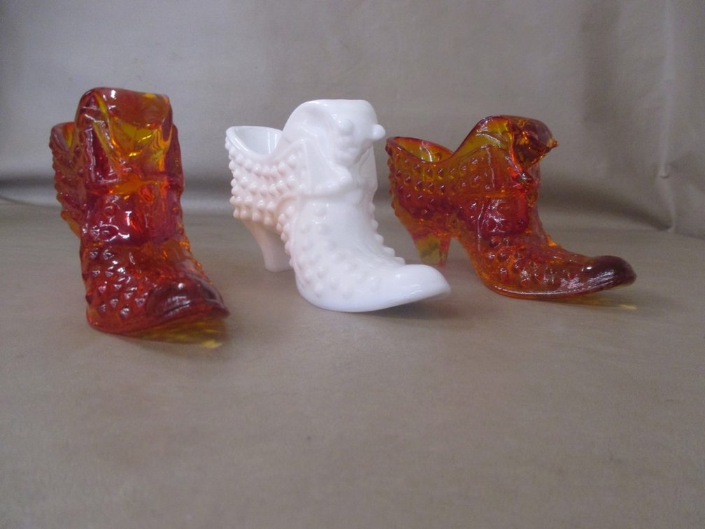 (3) Hobnail glass shoe slippers