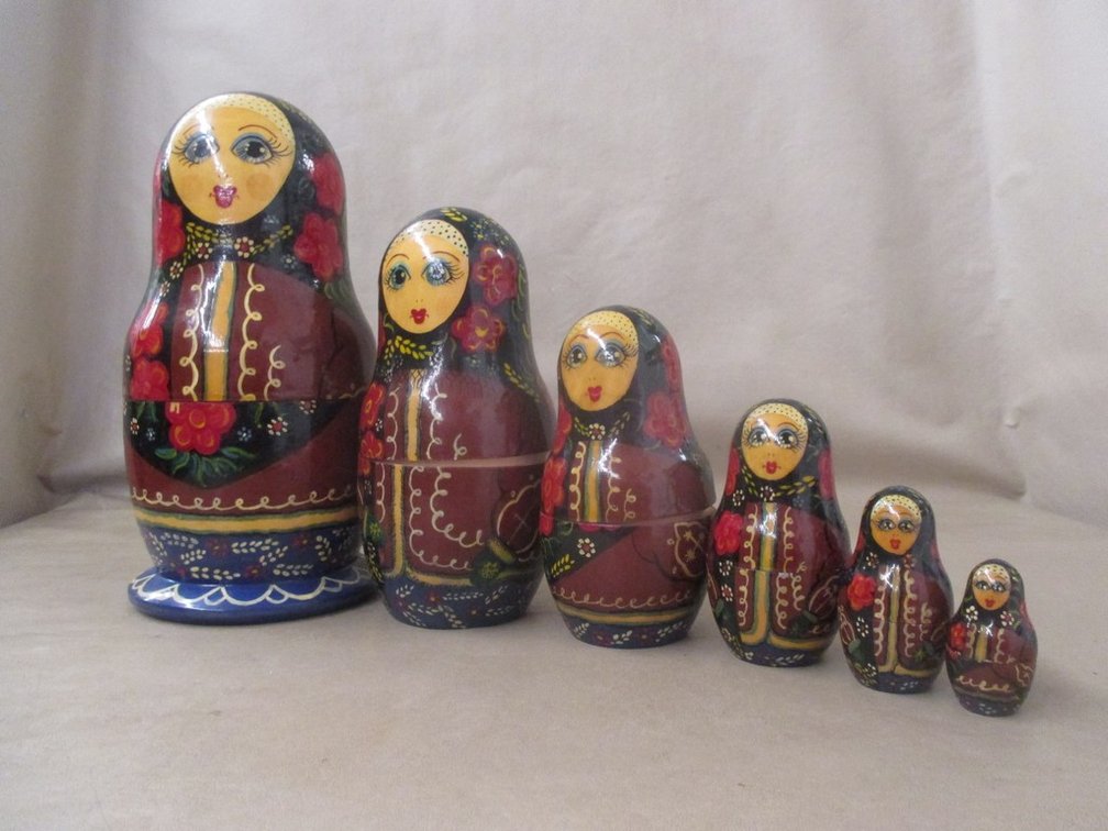 Wooden Matryoshka Woman  nesting set