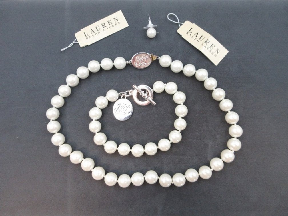 Ralph Lauren faux pearl necklace and bracelet set