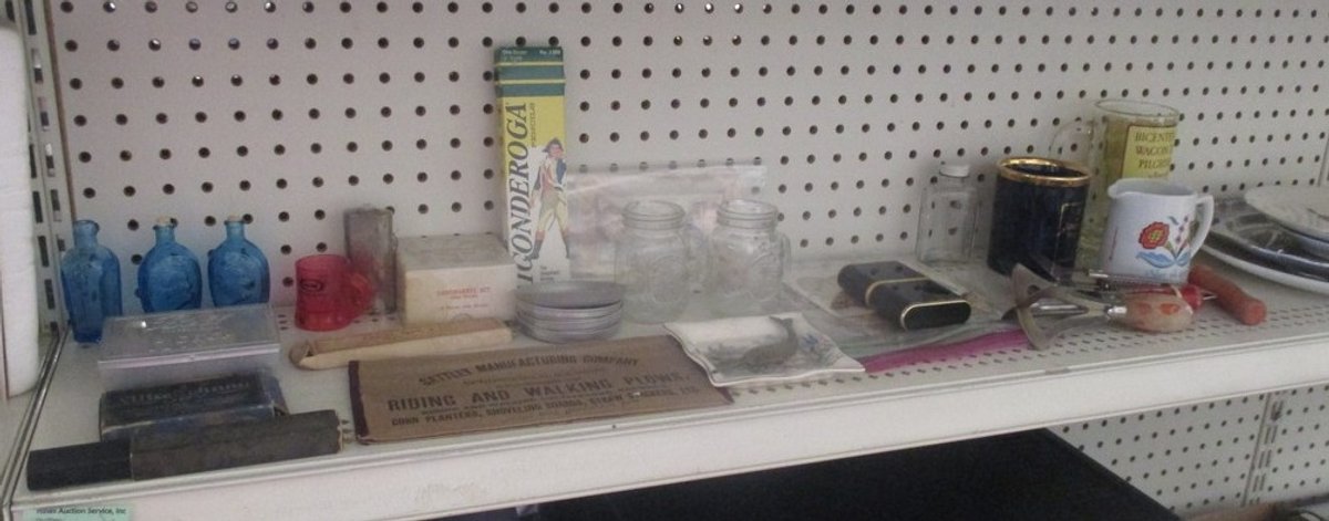 Collectibles group