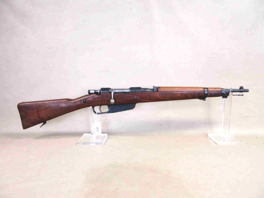 R.E. Terni 1944 XIX 7.35x51mm bolt action rifle (subject to transfer fee)