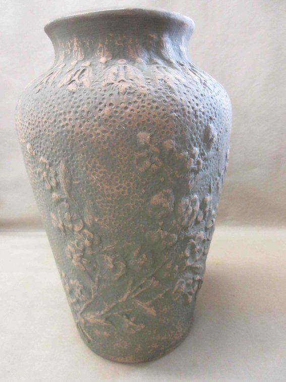 Red Wing Union Stoneware #10 matte green vase