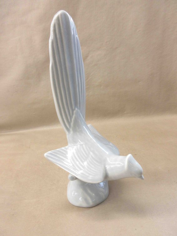 Red Wing Art Pottery gray Cardinal figurine