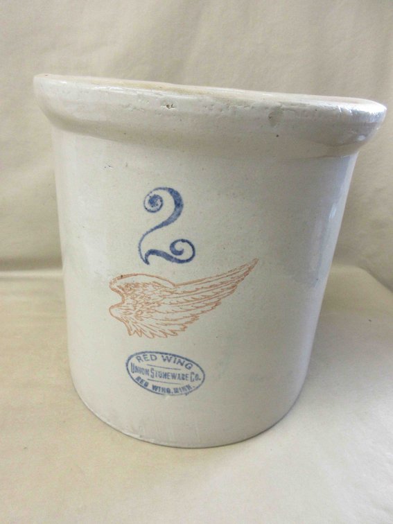 Red Wing Union Stoneware 2-gallon crock