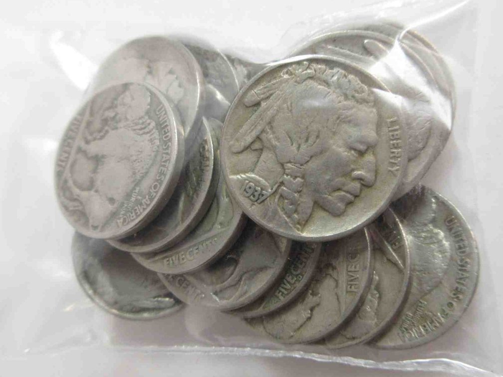 (13) Indian Head Buffalo nickels