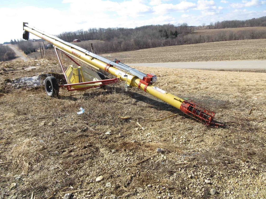 Westfield WR80-31 grain auger