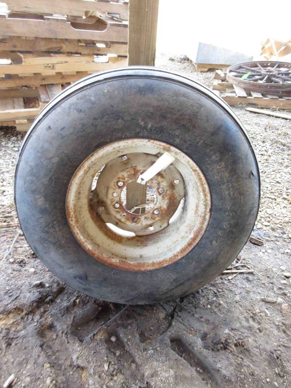 Used implement tire on rim