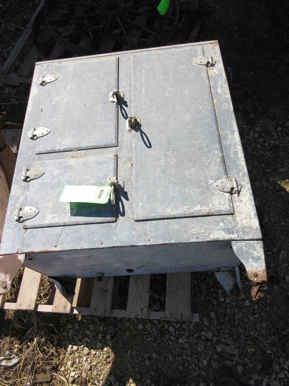 Antique White Steel ice box