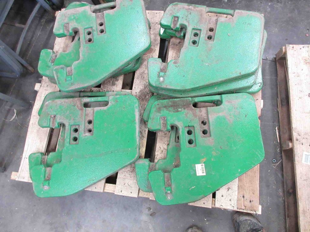 (10) John Deere suitcase weights