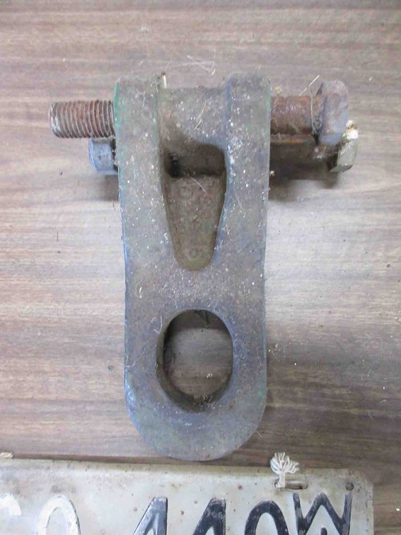 John Deere heavy duty hitch